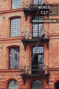 پوستر گیتی نما